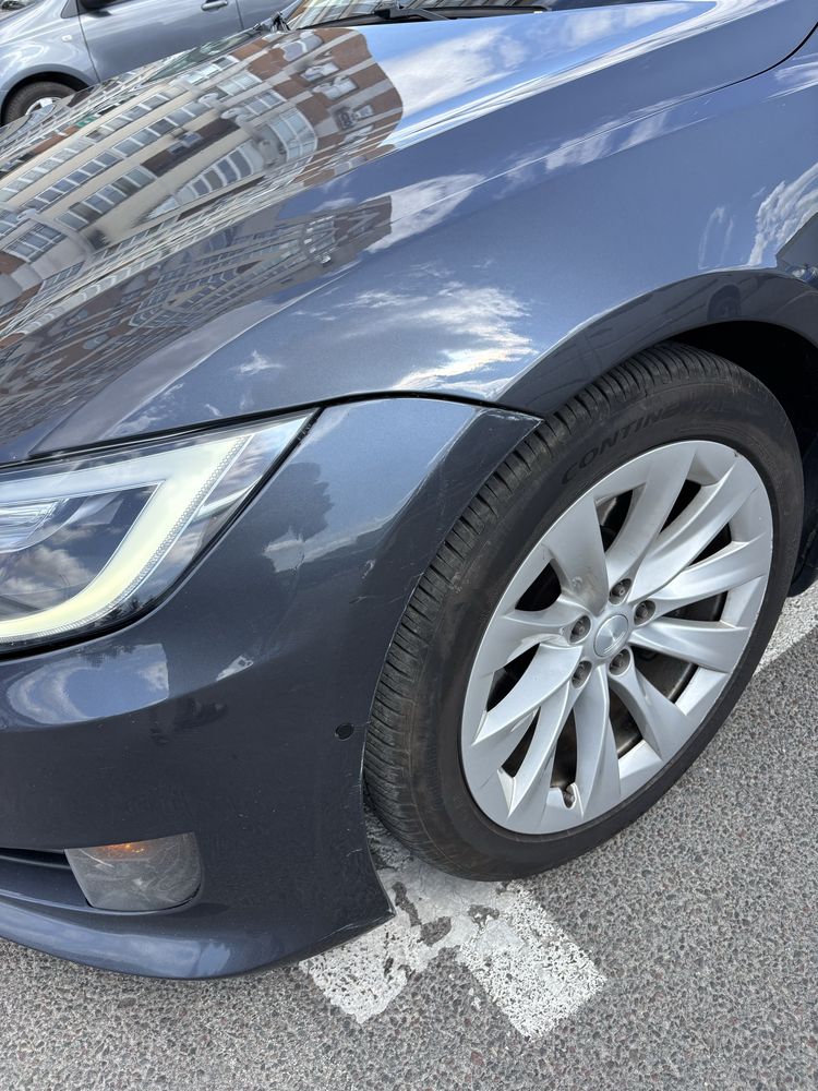 Tesla Model S 2017 75kwt FSD