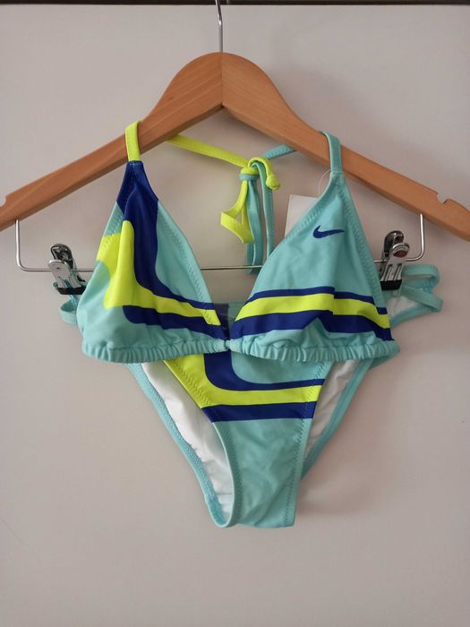 Bikini Nike novo