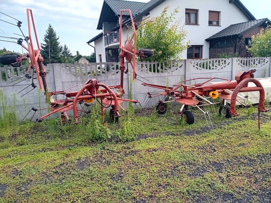 maszyny łąkowe zgrabiarka