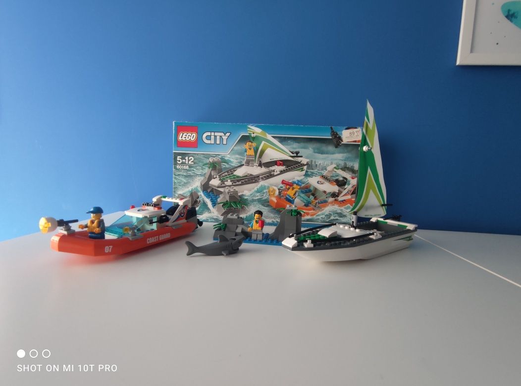 LEGO City 60168 Na ratunek żaglówce