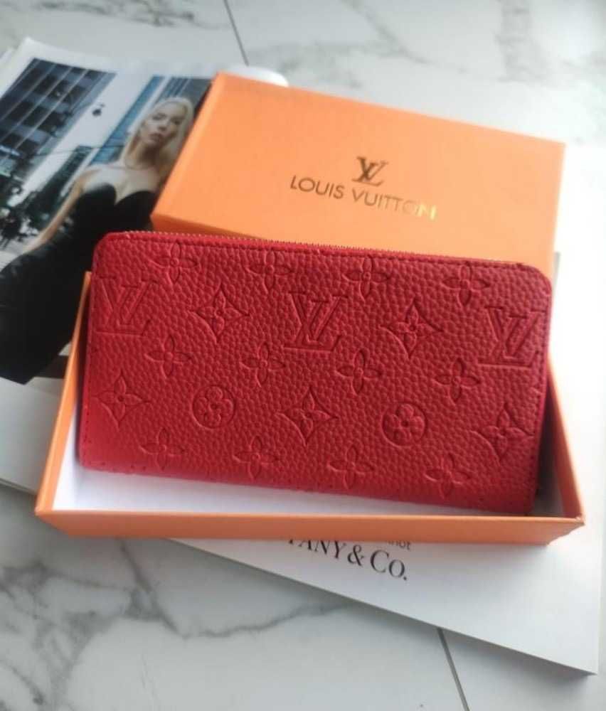 Женский кошелек Louis Vuitton red