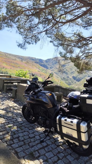 Benelli Trk 502 35kw + malas