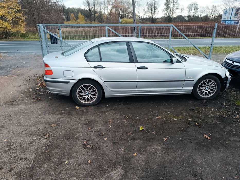 BMW E46 320D silnik skrzynia pompa drzwi  felgi i inne
