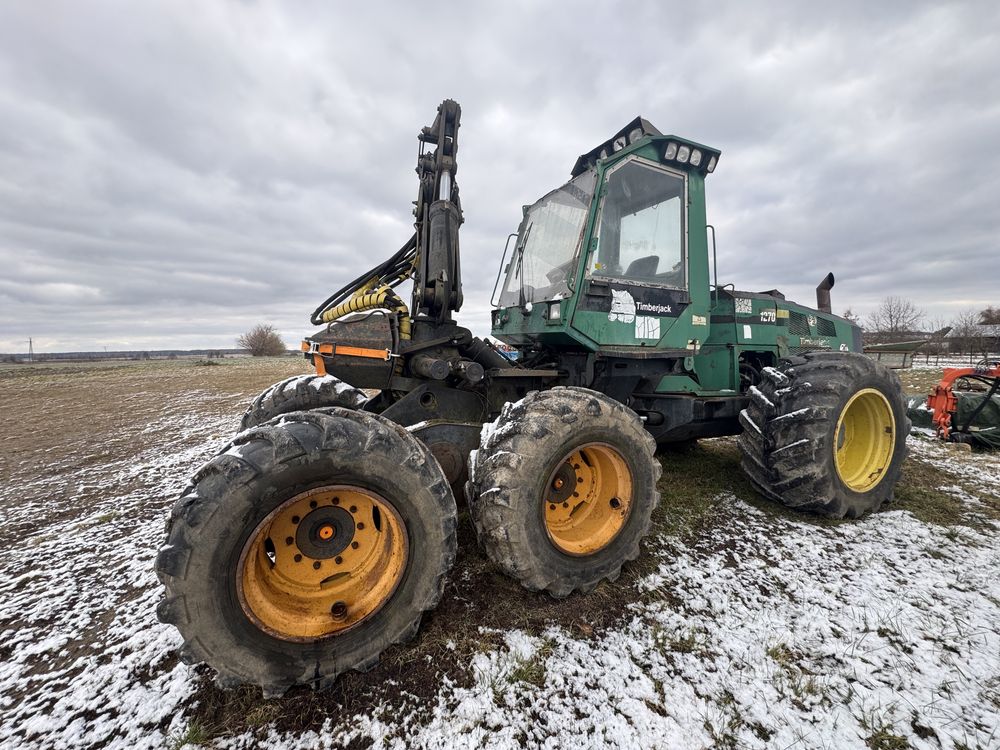 Harvester timberjack 1207A