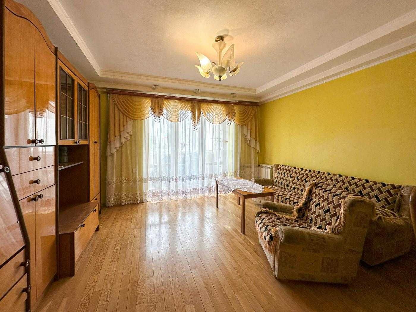 3-кімнатна квартира з ремонтом у Львові, вул. Панча, 67 м²