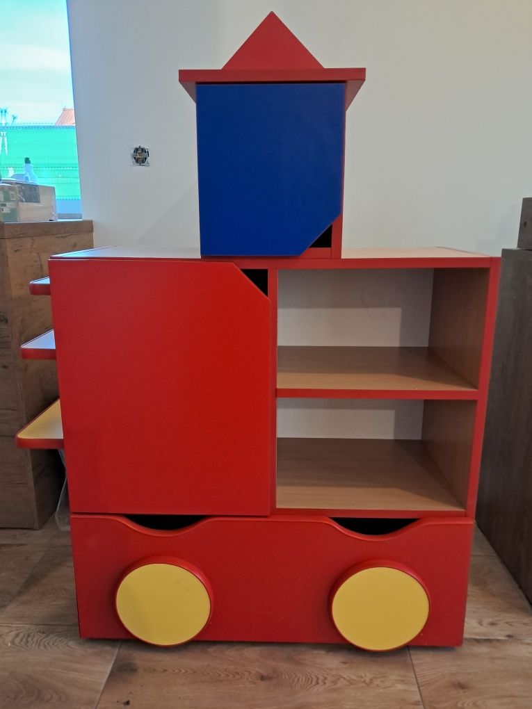 Meble dzecięce komplet (szafki, regał, biurko) gratis lampa wisząca