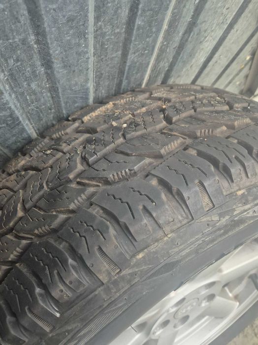Sprzedam koła   z opony zimowe cooper Discoverer A/T 3 235/65R17   M+S