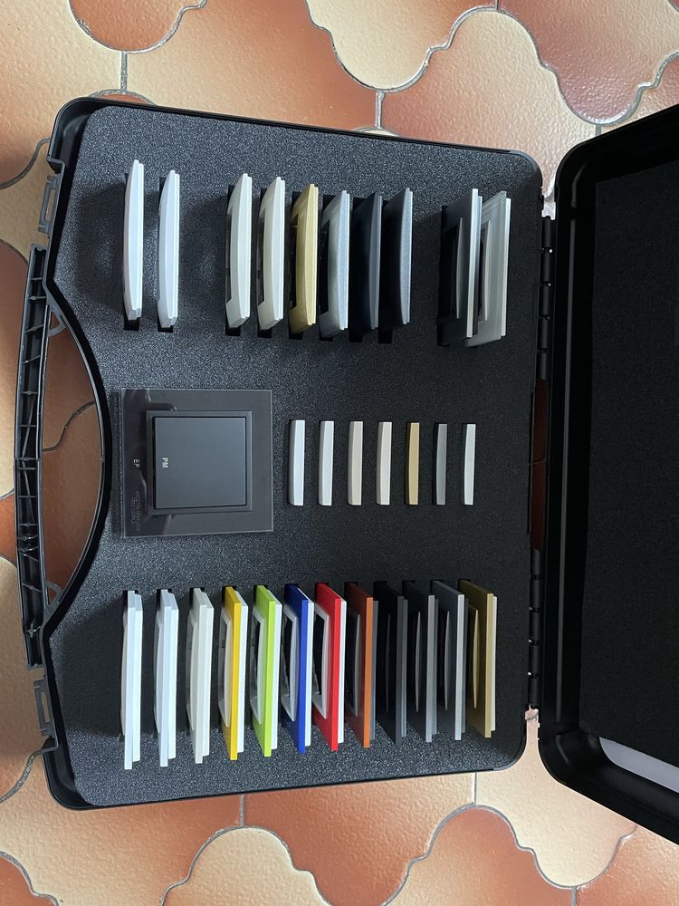 Kit amostras aparelhagem Efapel