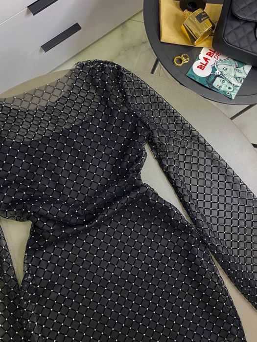 сукня з стразами плаття