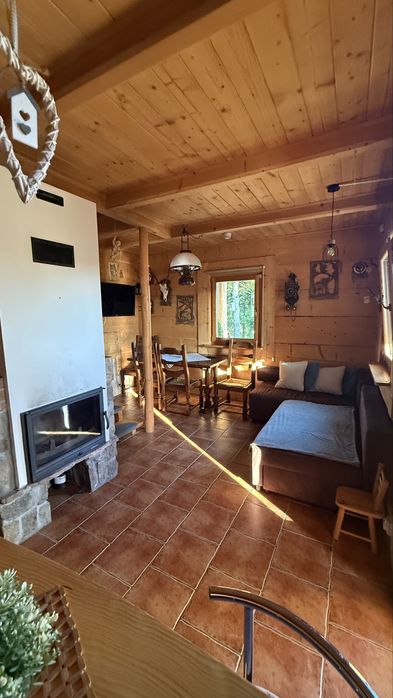 Dom Góralski z Bali na Kaszubach nad jeziorem Deka