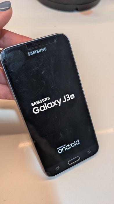 5 telemóveis em funcionamento para desocupar