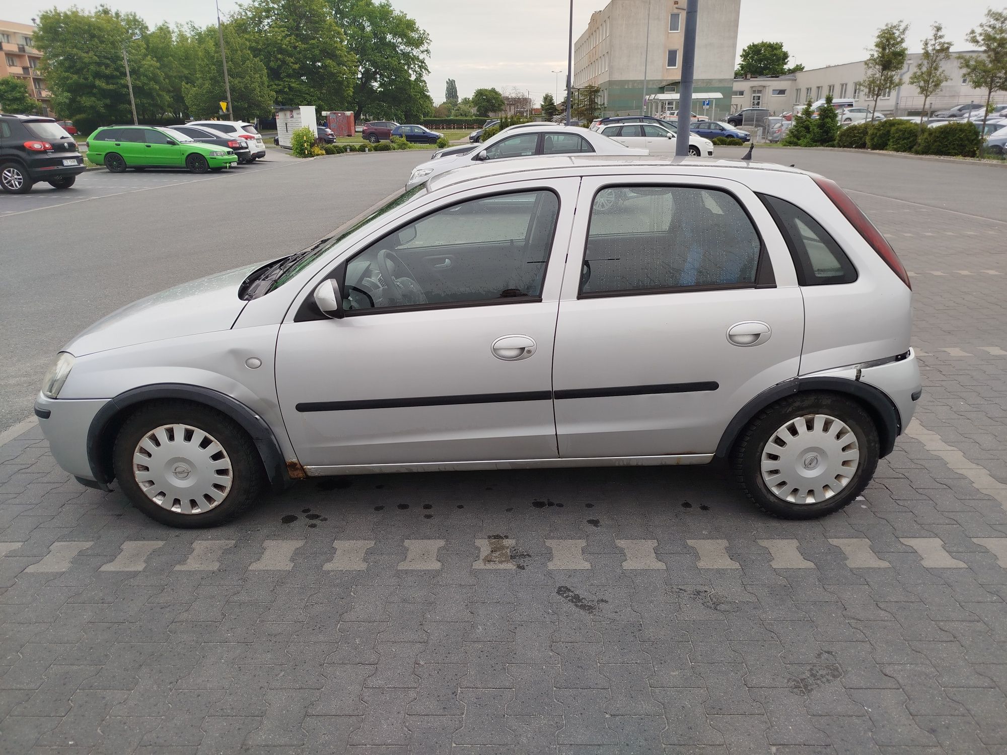 Opel Corsa C 2004r 1,3 CDTI Długie opłaty
