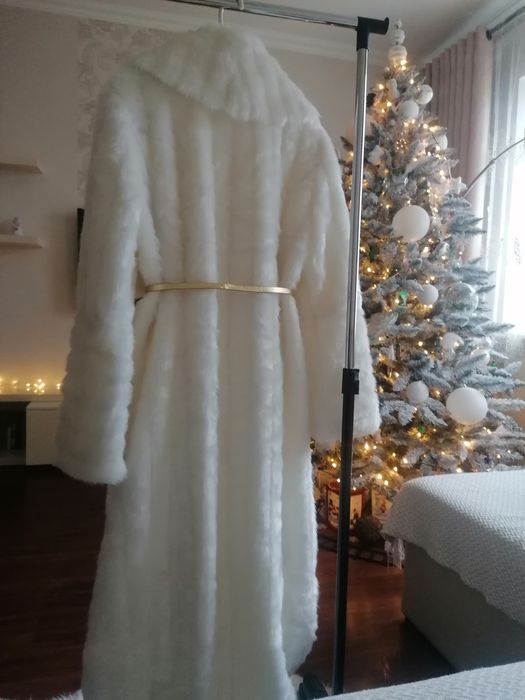 Шуба (пальто) хутряна типу норка, р. S/M