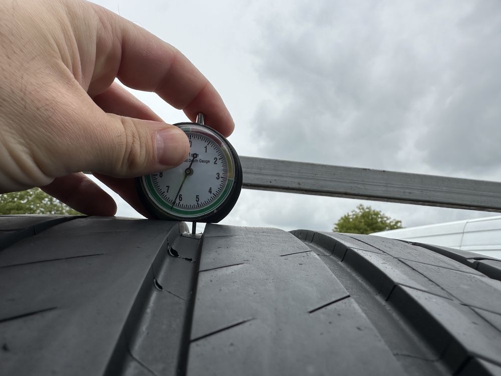 Шини б/у 295/40/20 R20 Michelin