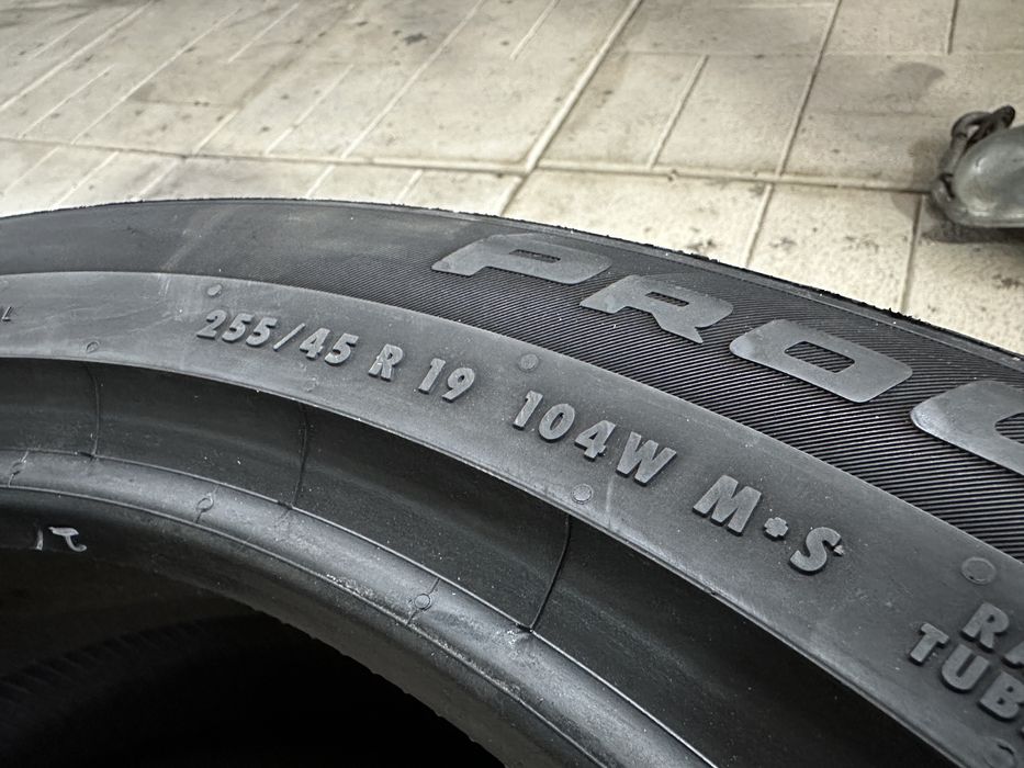 Continental ProContact rx Tesla Y/S