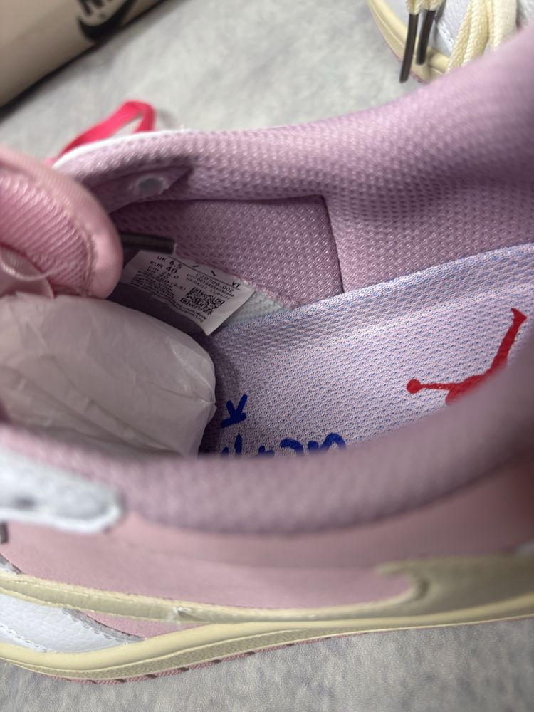 Кроссовки Nike Air Jordan 1 low x Travis Scott Pink-White-Beige , найк