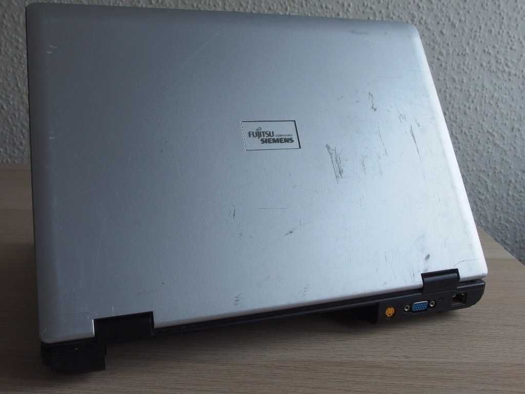 Fujitsu Siemens Amilo Li2735 intel T5450