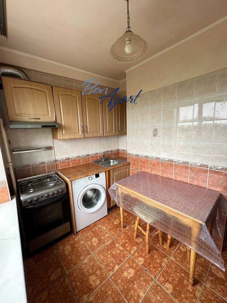 Продаж 3-к квартири  Чоколовский бульвар