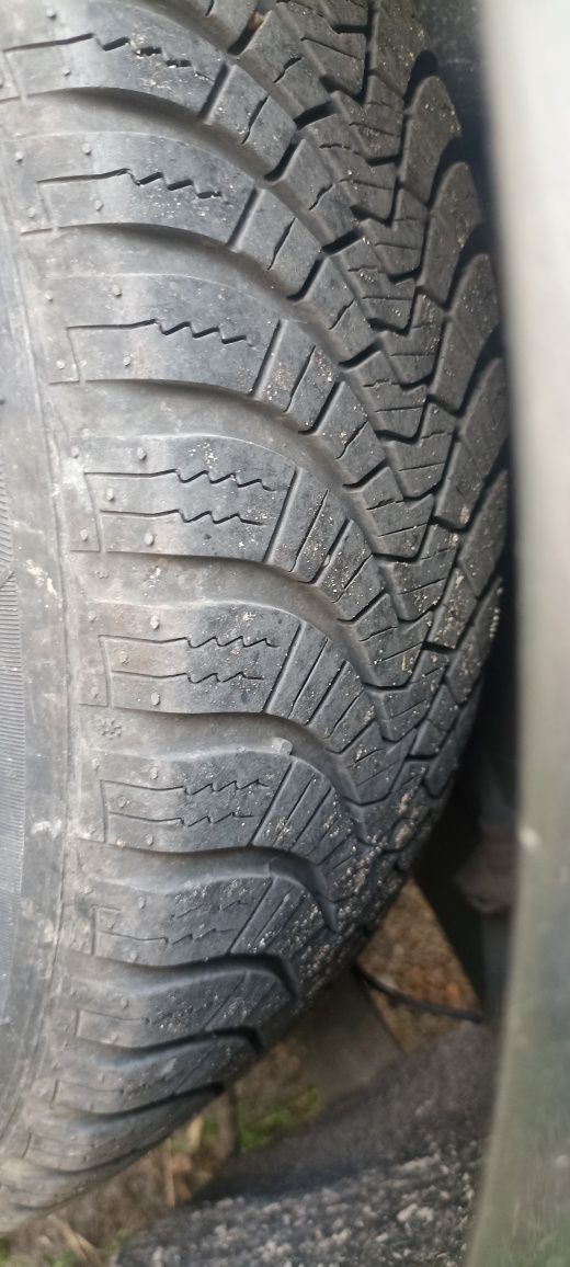 Sprzedam opony całoroczne 175/65R14