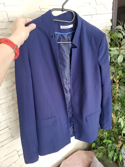 Granatowa damska marynarka