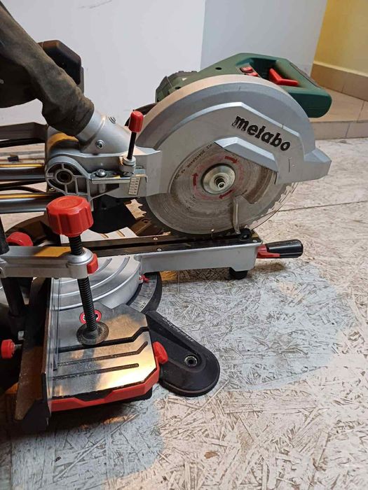 Ukośnica metabo kgs 254m