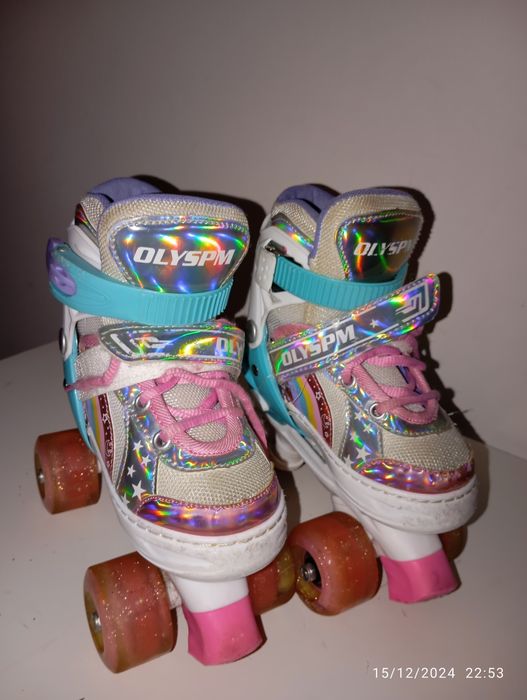 Patins Quad Criança tamanho pequeno 26-29 com luzes nas rodas