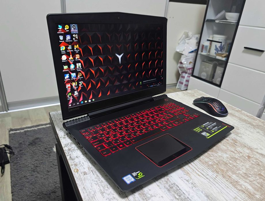 Lenovo Legion (Nvidia GTX 1050 TI 4GB/Core i5 7300HQ/16GB/256GB+512GB)
