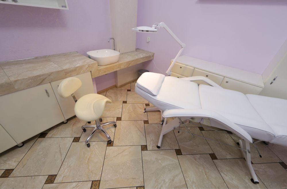 Оренда кабінетів для косметолога,масажиста,візажиста,подолога