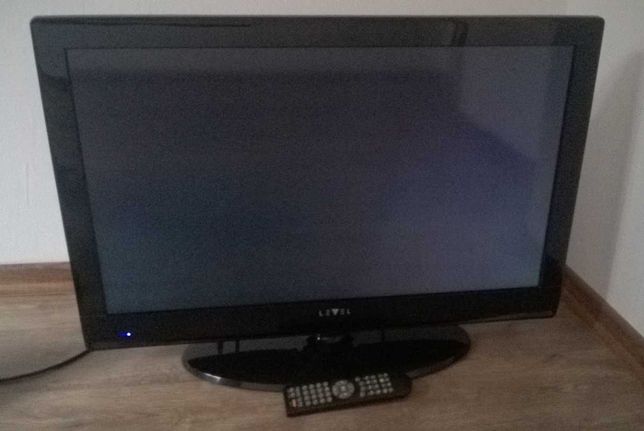 Uszkodzony TV LCD  Level 32 " Model 6132