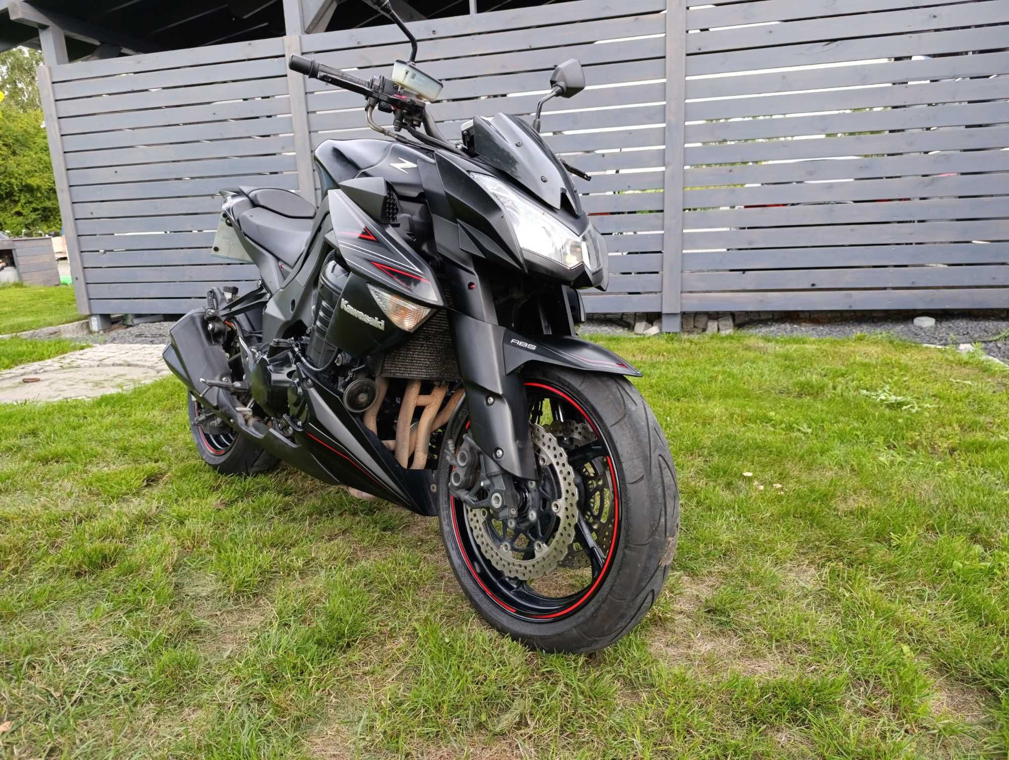 Kawasaki Z1000 z 1000 Black edition
