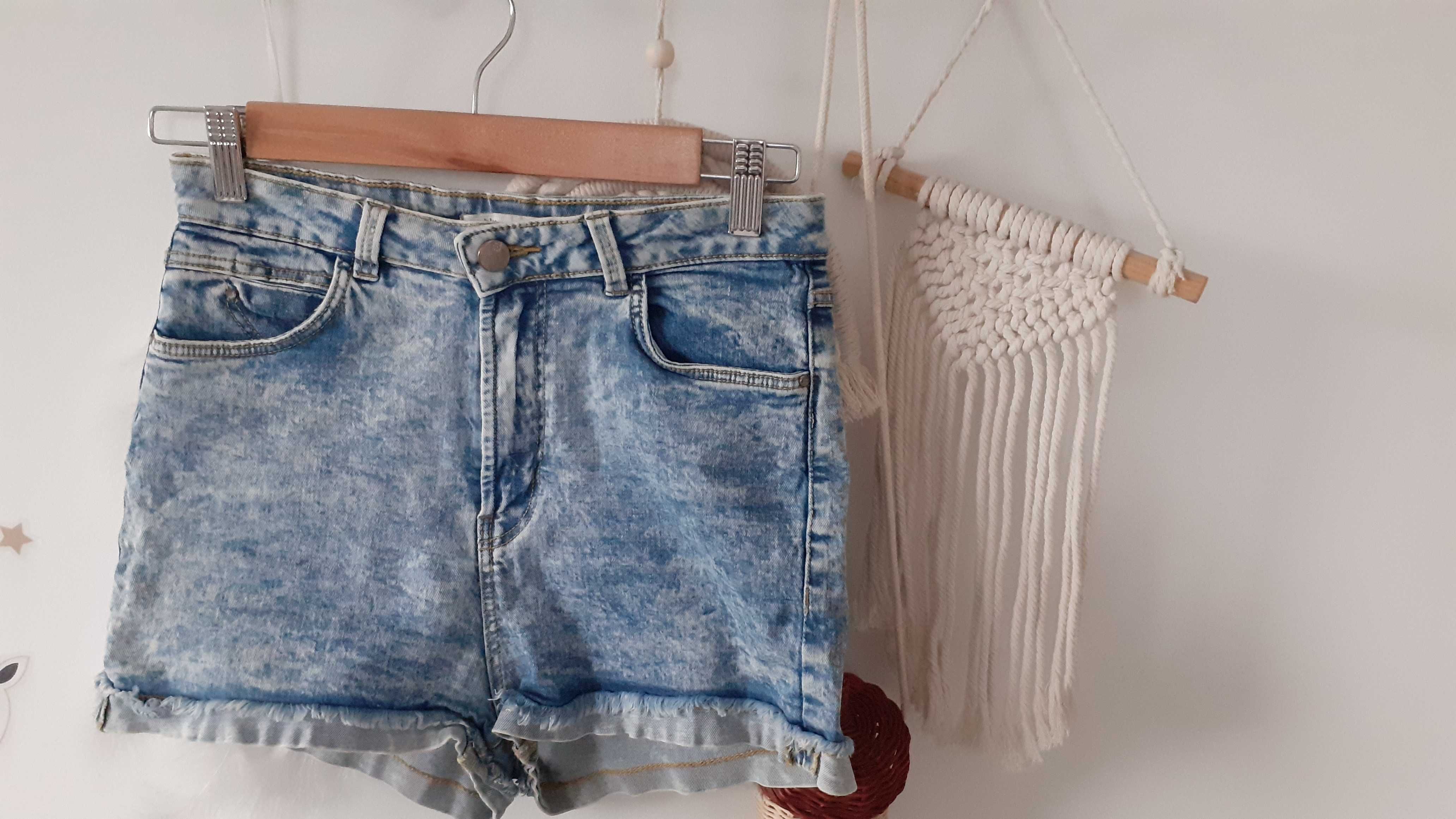 Szorty Bershka rozm.38
