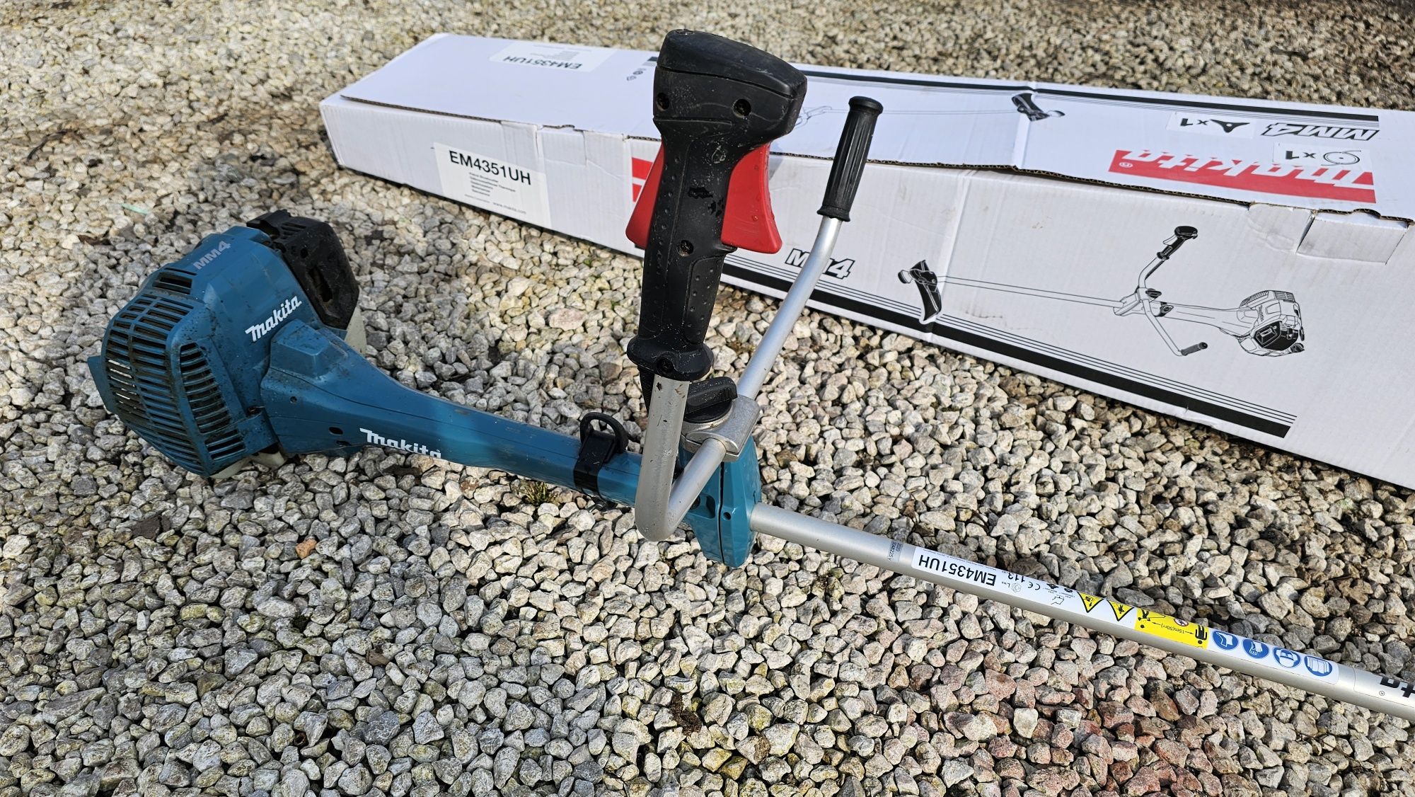 Kosiarka kosa Makita 4t    EM4351UH  podkaszarka honda stihl