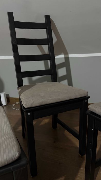 Komplet krzeseł do jadalni IKEA