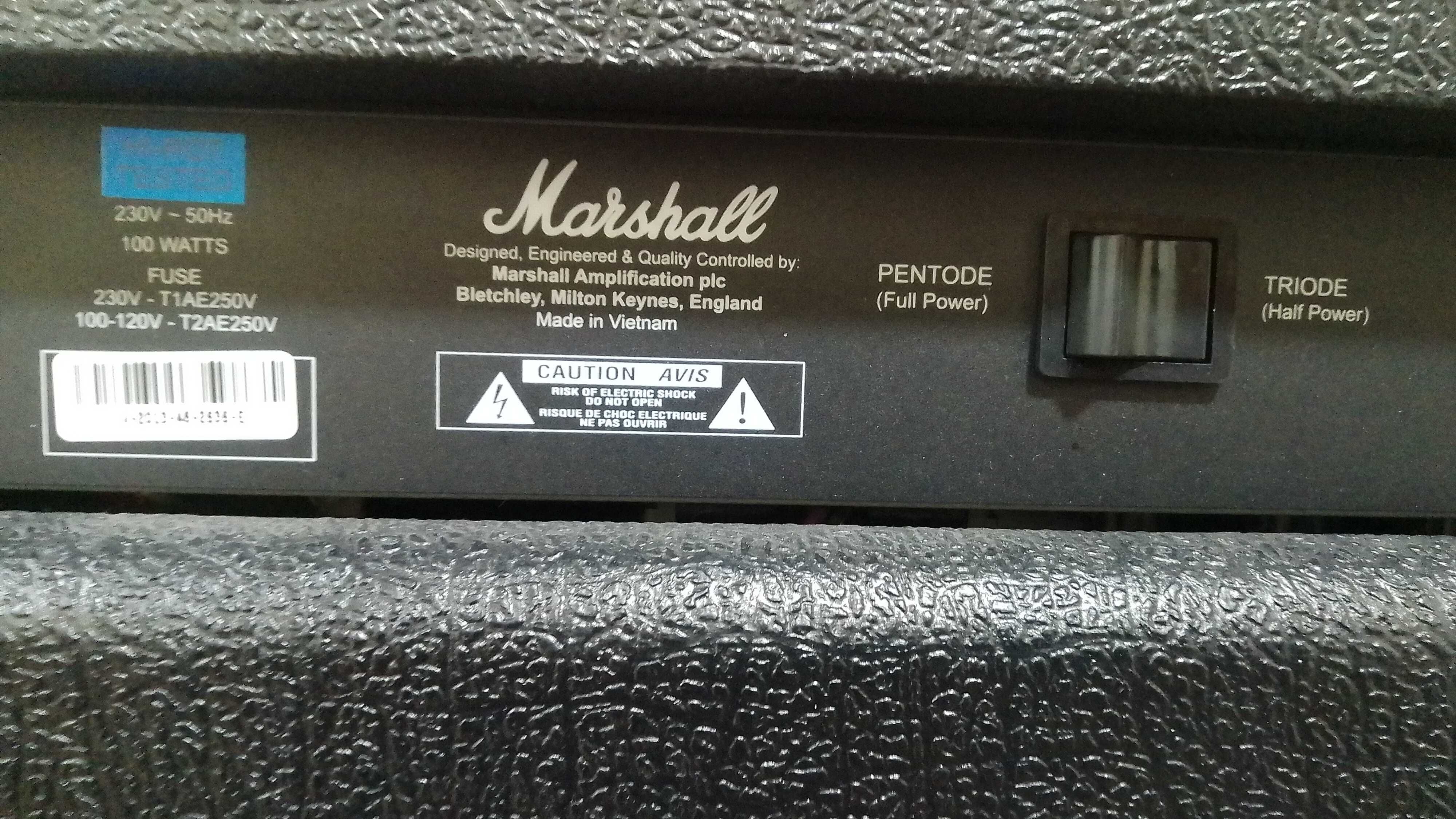 Комбопідсилювач Marshall DSL15C