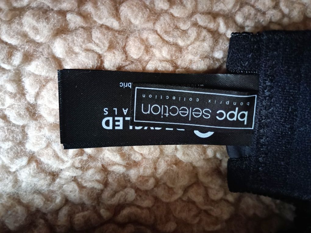 Nowy Biustonosz 95B Bonprix
