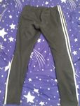 Czarne spodnie Adidas