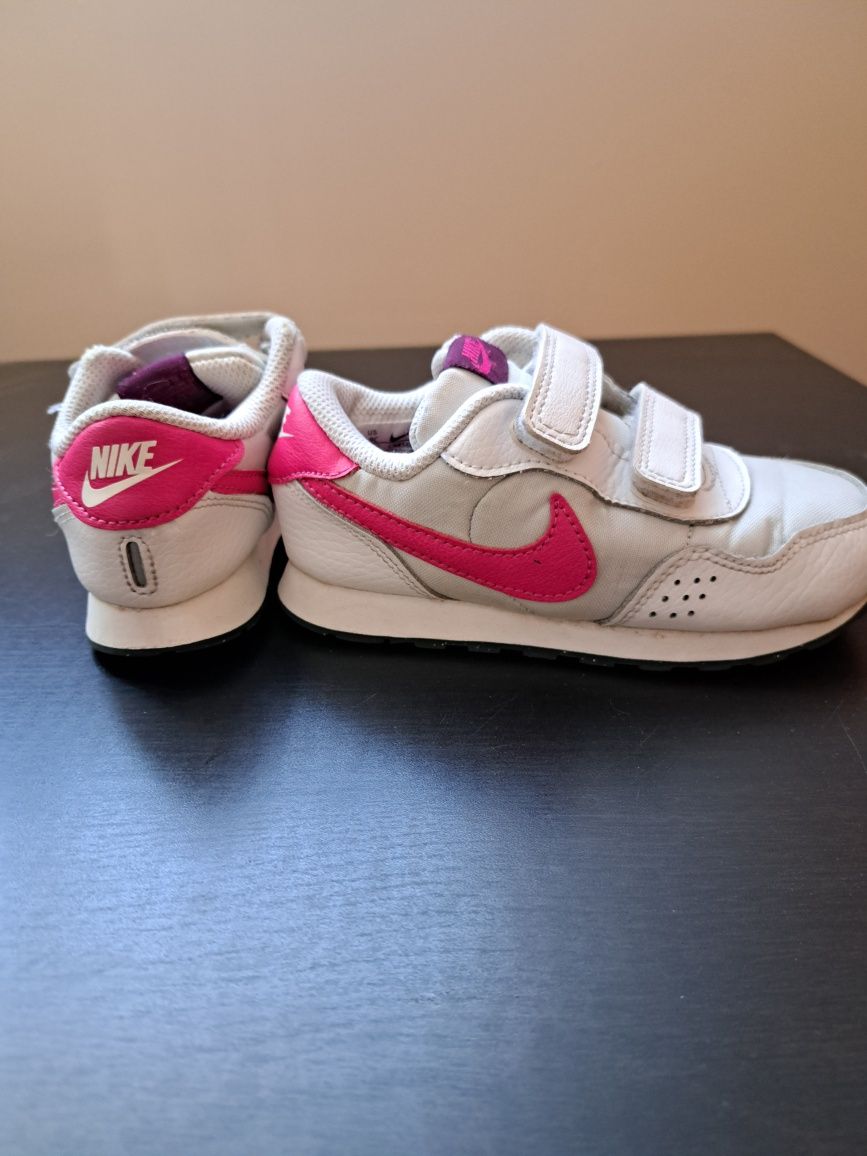 Adidasy Nike dla dziewczynki biało - różowe r.26