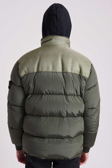 Куртка STONE ISLAND 42840 Nylon Mix Down-TC Jacket Olive