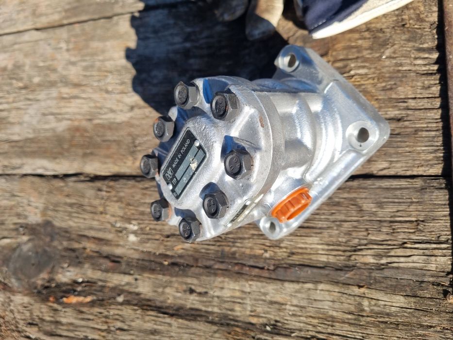 Pompa hydrauliczna PZ 18 bizon, vistula