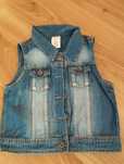 Sprzedam kamizelkę jeans dla dziewczynki rozmiar 122