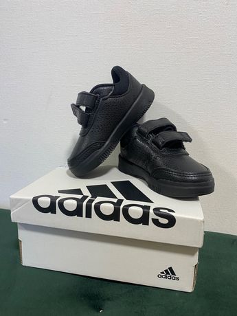 Кросівки Adidas Дитяче взуття