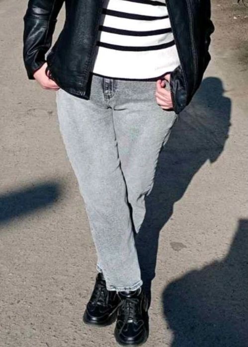 Продам демисезонные джинсы Мом Турция Батал 56 58