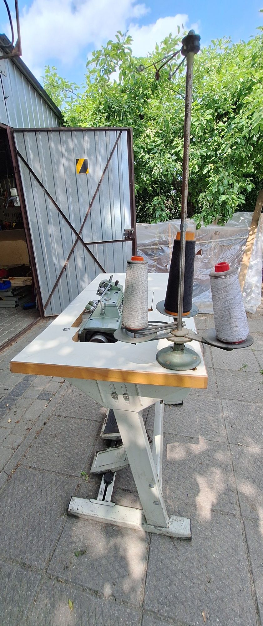 Sprawna maszyna overlock Yamoto