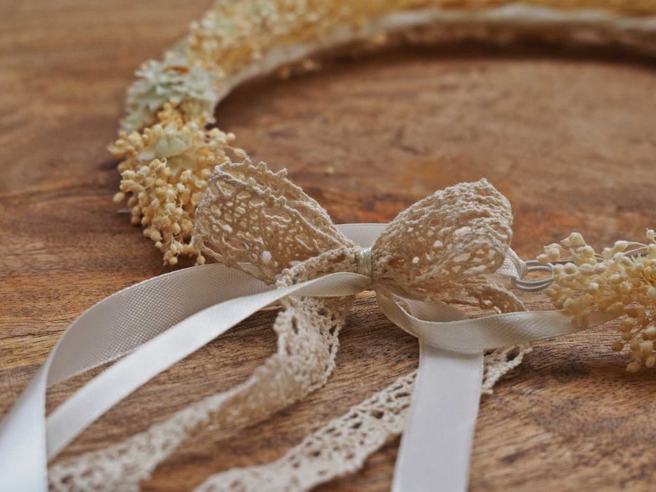 wianek z suszonych kwiatów, na komunie, wesele, wieczór panieński