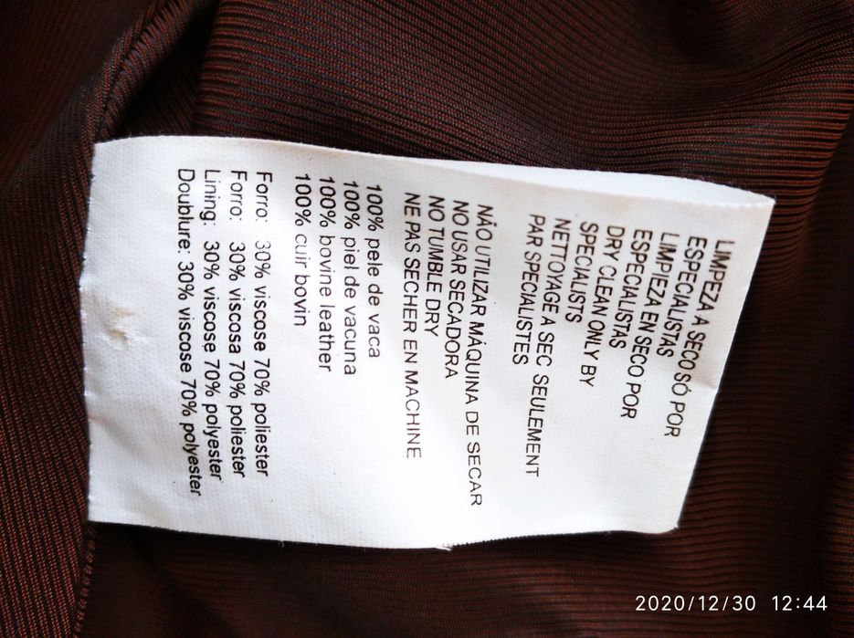 Saia de pele genuína