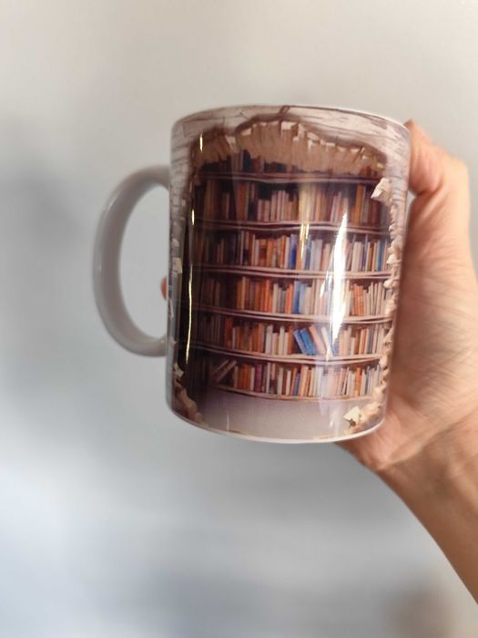 Kubek z nadrukiem kubek w książki prezent dla mola książkowego