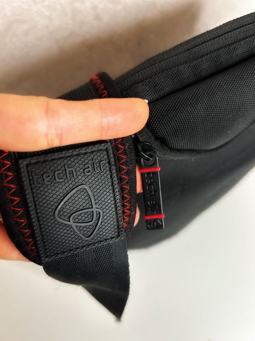 Сумка чоловіча через плече tech air якісна плащівка