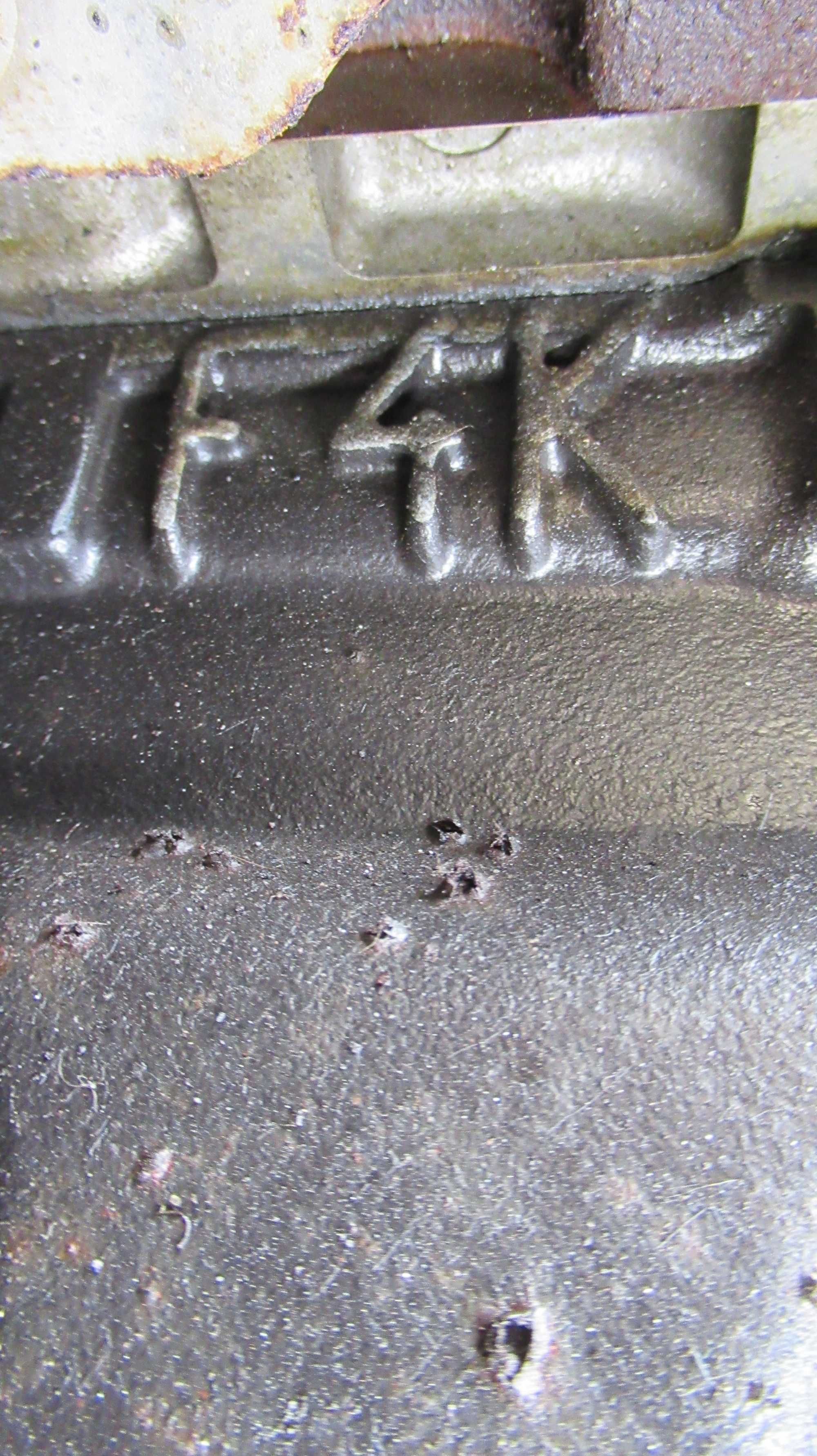 Silnik 2.0 16V  F4R671   laguna II