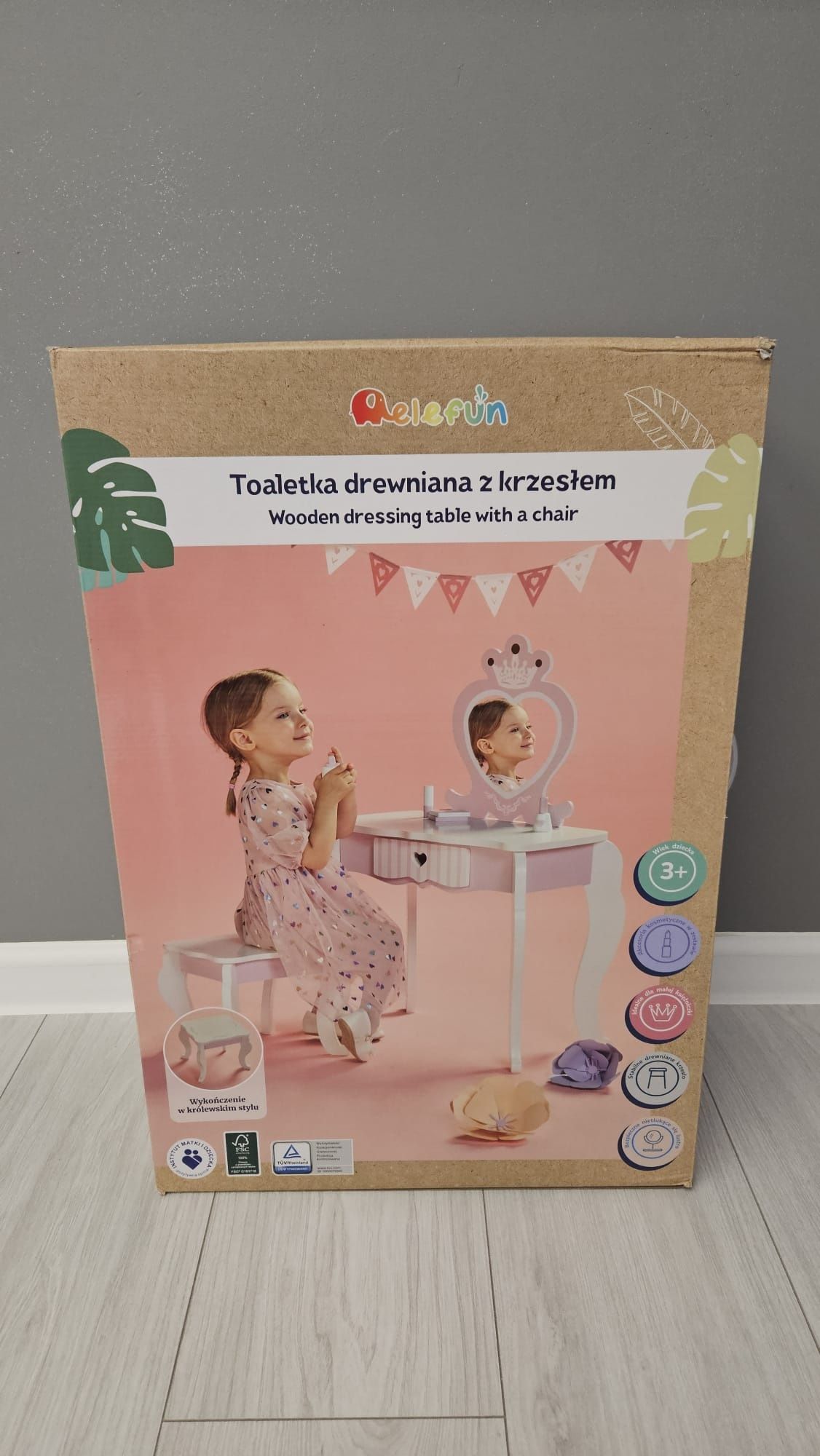Toaletka drewniana z krzesłem Elefun dziecięca