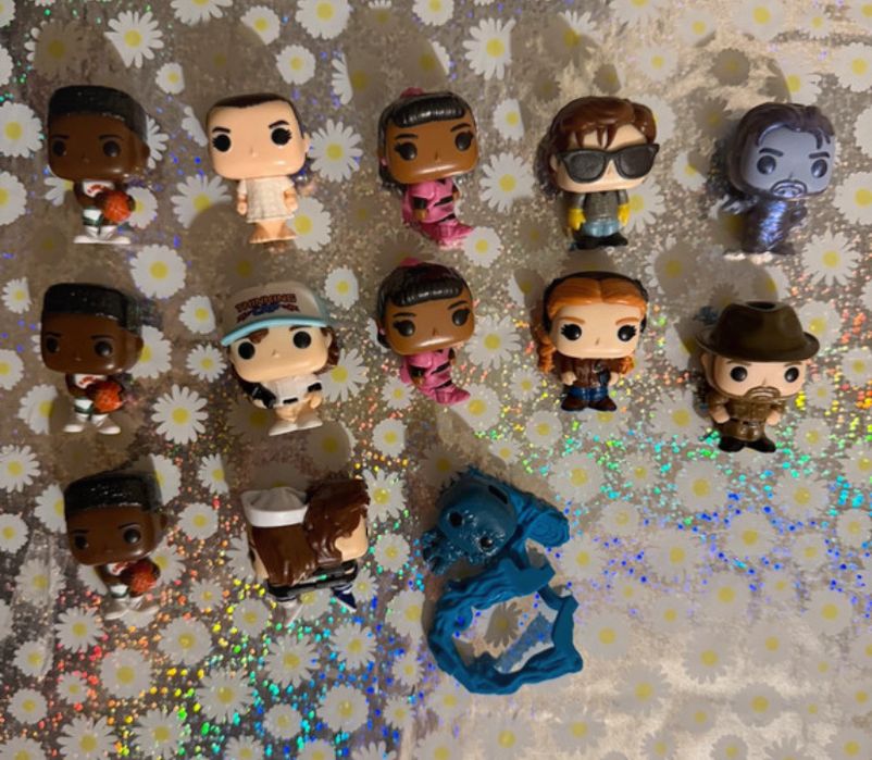 Kinder joy stranger things